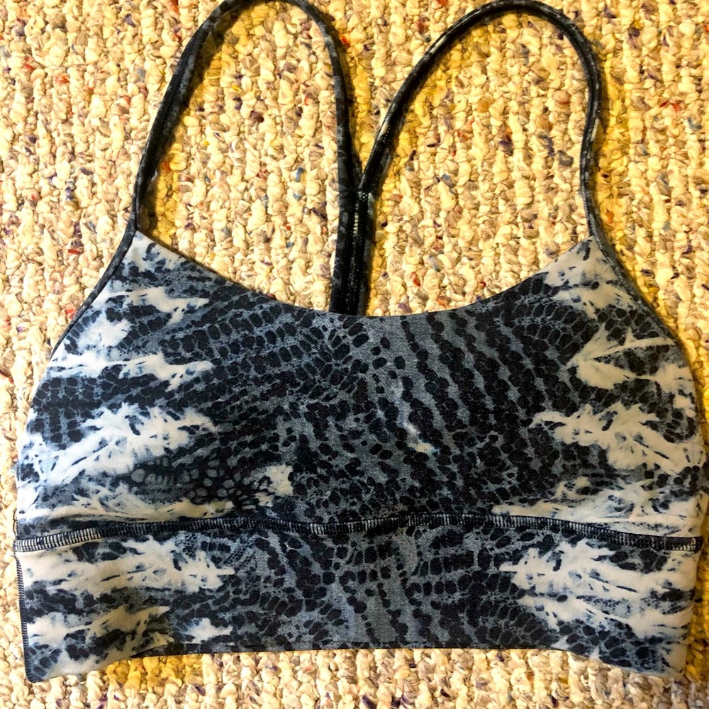 Lululemon FlowY Bra * Longline